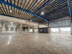 Expo MRT (D16), Warehouse #608696211